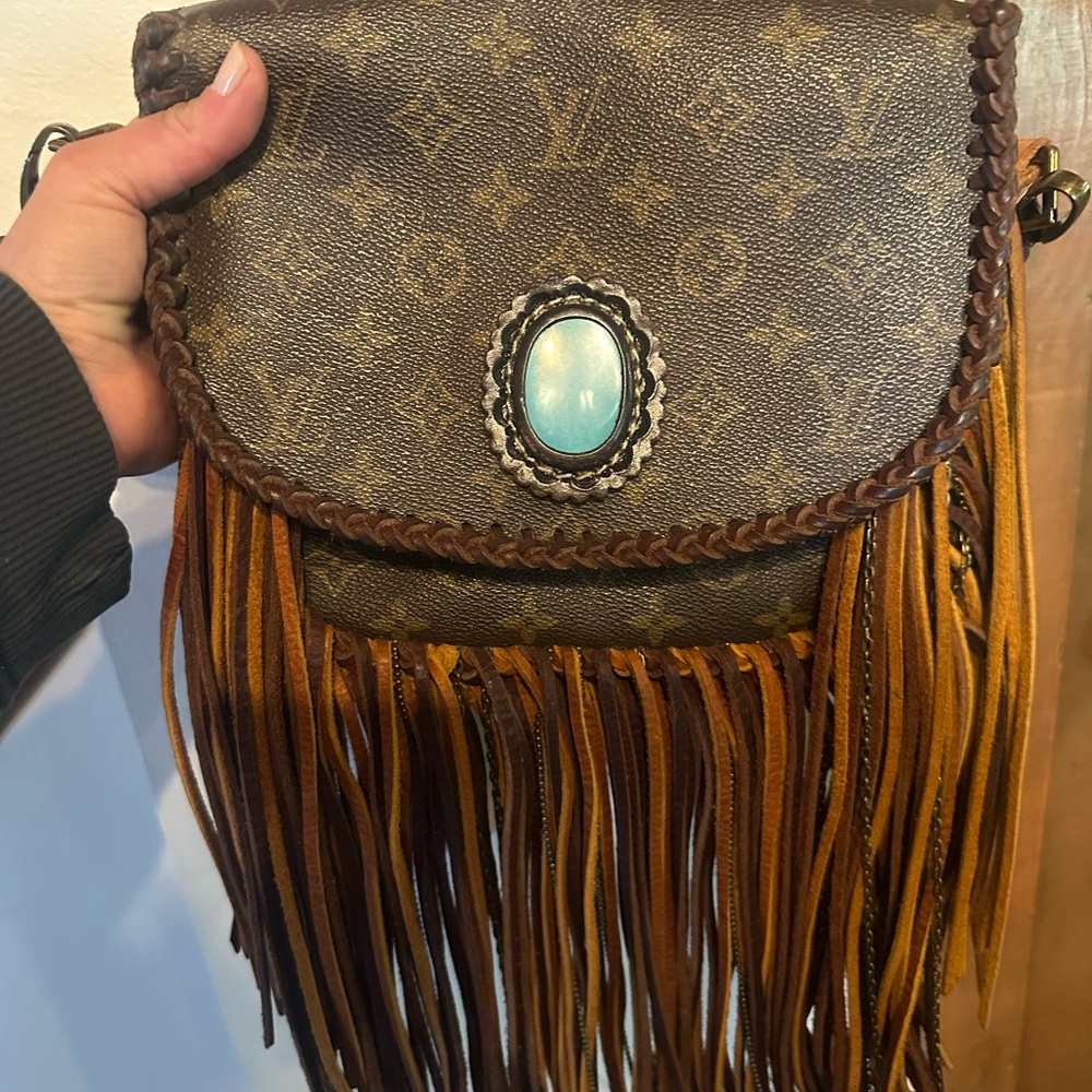 Louis Vuitton Brown Monogram Fringe Crossbody Bag with Turquoise Accent - Picture 9 of 9